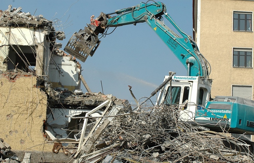 Guide to Choose Construction Safety Shop for SWMS demolition